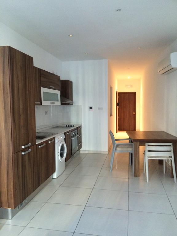 Paceville Montecarlo Apartments San Ġiljan Kamer foto